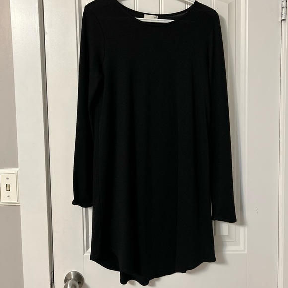 Talula Lightweight Long Sleeve Dress - Picture 1 of 2